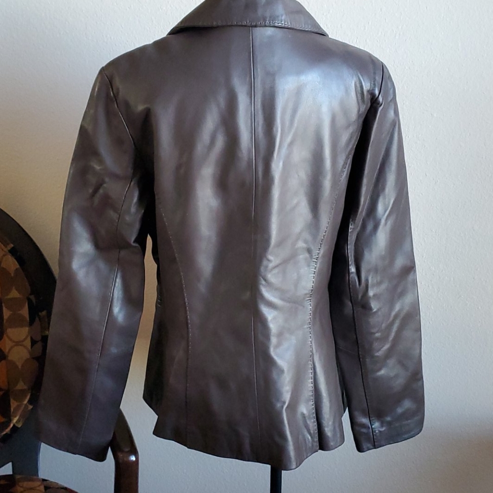 VAKKO Sport Leather Jacket - Picture 5 of 10